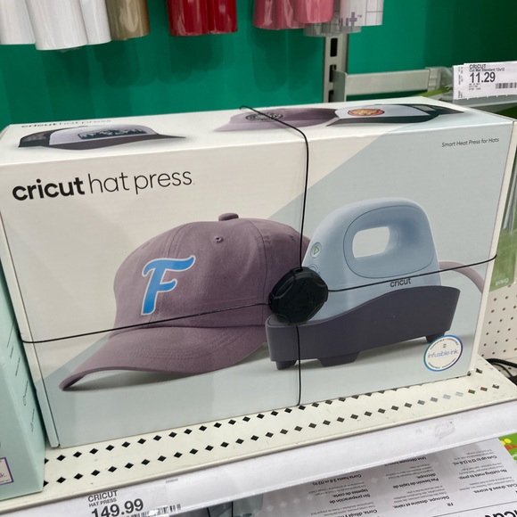 I want to make people happy and make things that people like from my criuct - Picture 4 of 9